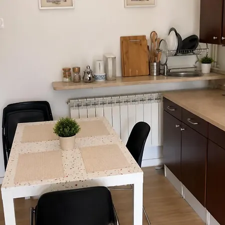 Prime Sluzew House 旅馆 华沙